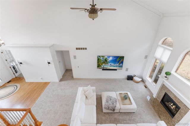 21675 Medallion Court, Macomb Township, MI 48044