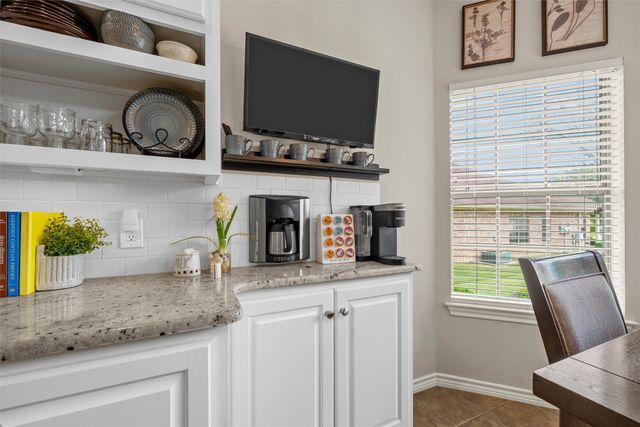9136 Darby Lane, Waco, TX 76712