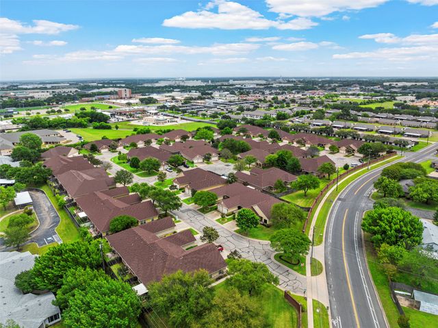 9136 Darby Lane, Waco, TX 76712