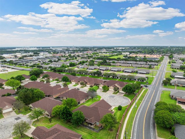 9136 Darby Lane, Waco, TX 76712