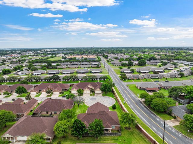 9136 Darby Lane, Waco, TX 76712