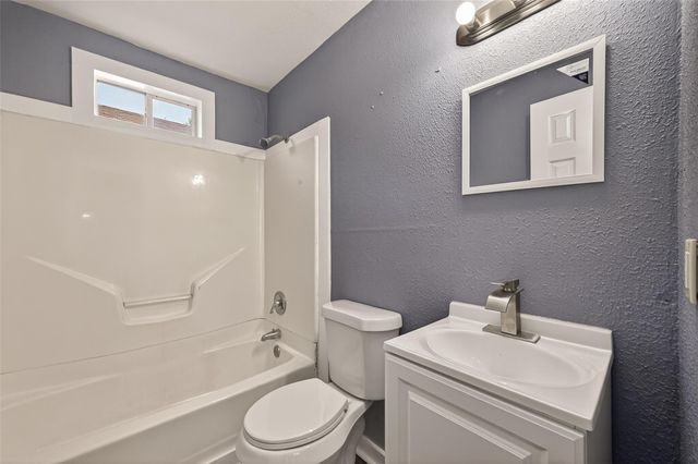 3827 Wayne Street, Houston, TX 77026