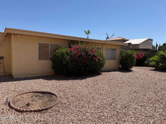 9349 E PARKSIDE Drive, Sun Lakes, AZ 85248