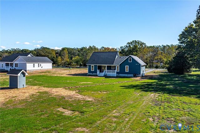 236 Blackwells Wharf Rd, Burgess, VA 22432