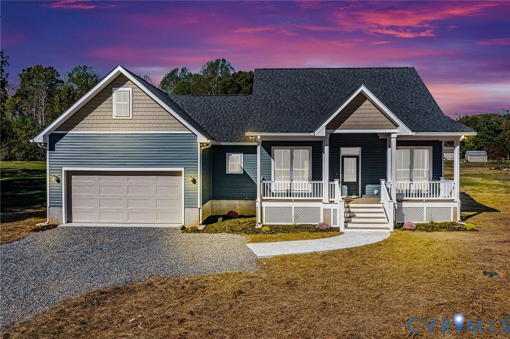 236 Blackwells Wharf Rd, Burgess, VA 22432