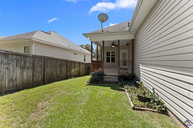 200 Lasso Dr, Warner Robins, GA 31088