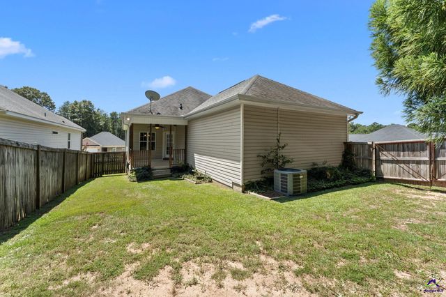 200 Lasso Dr, Warner Robins, GA 31088