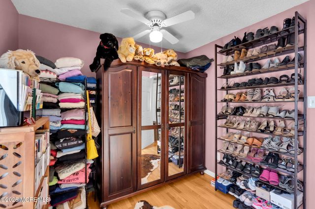 84 Jennings Road, Manahawkin, NJ 08050