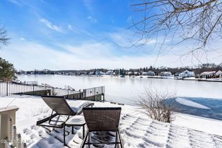 84 Jennings Road, Manahawkin, NJ 08050