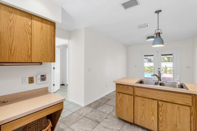 185 12th Street SE, Vero Beach, FL 32962