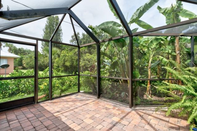 185 12th Street SE, Vero Beach, FL 32962