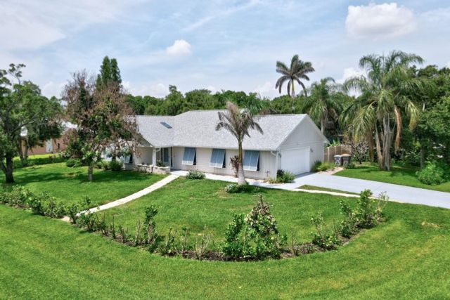 185 12th Street SE, Vero Beach, FL 32962