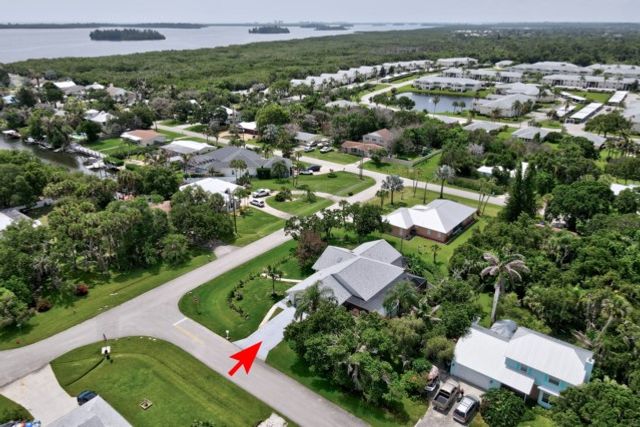 185 12th Street SE, Vero Beach, FL 32962