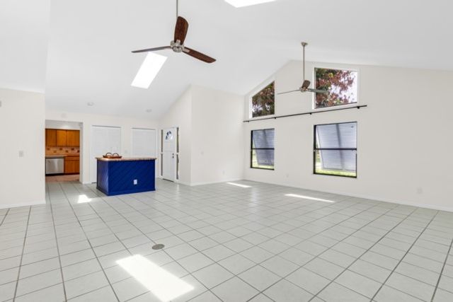185 12th Street SE, Vero Beach, FL 32962