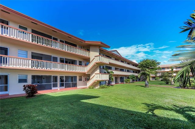 5300 Washington St E207, Hollywood, FL 33021