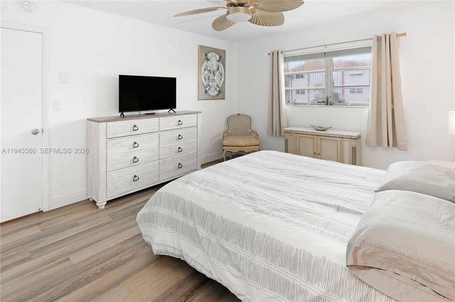 5300 Washington St E207, Hollywood, FL 33021