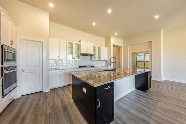 844 PASEO DE CASTANA WAY, Leander, TX 78641