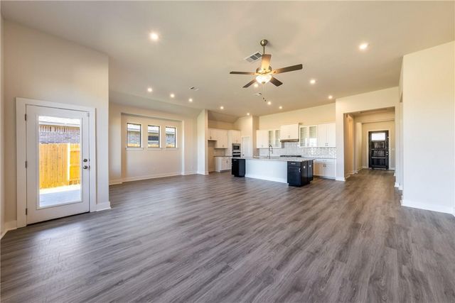 844 PASEO DE CASTANA WAY, Leander, TX 78641