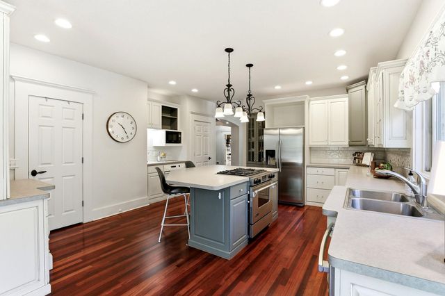 14915 Naples Street NE, Ham Lake, MN 55304