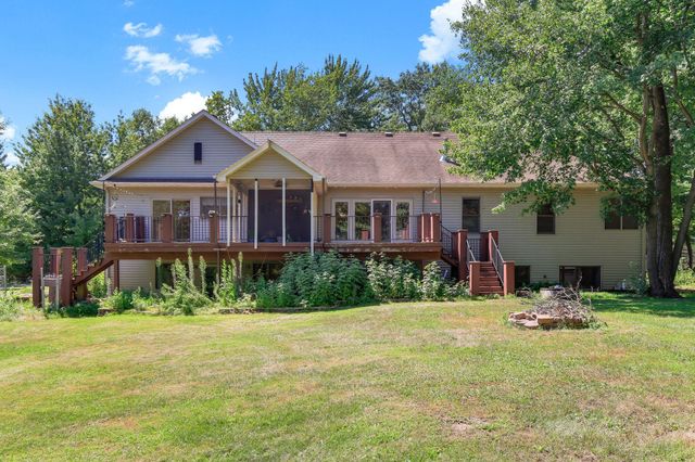 14915 Naples Street NE, Ham Lake, MN 55304