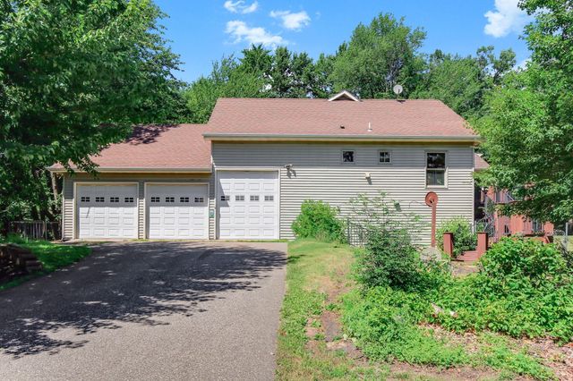14915 Naples Street NE, Ham Lake, MN 55304