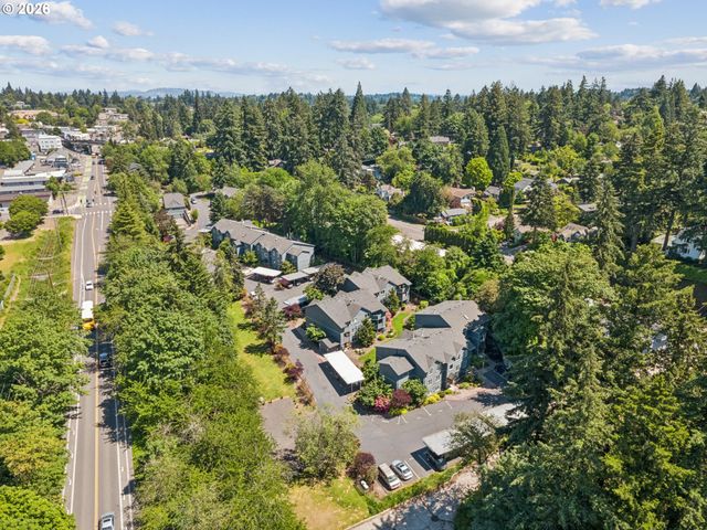 7937 Sw 40TH Ave I, Portland, OR 97219