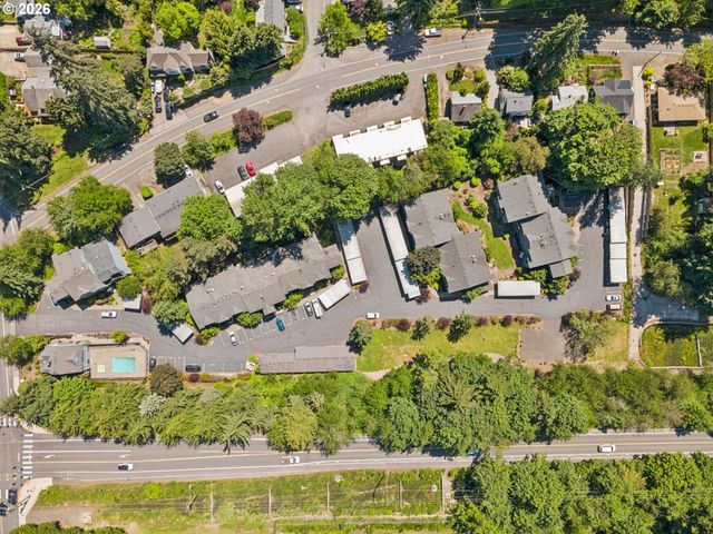 7937 Sw 40TH Ave I, Portland, OR 97219