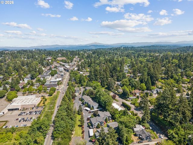 7937 Sw 40TH Ave I, Portland, OR 97219