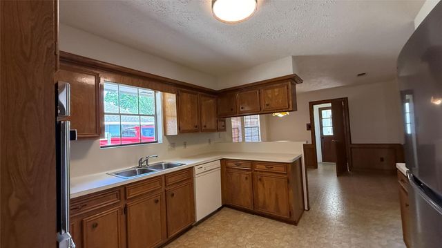6223 Denmark Drive, Pasadena, TX 77505
