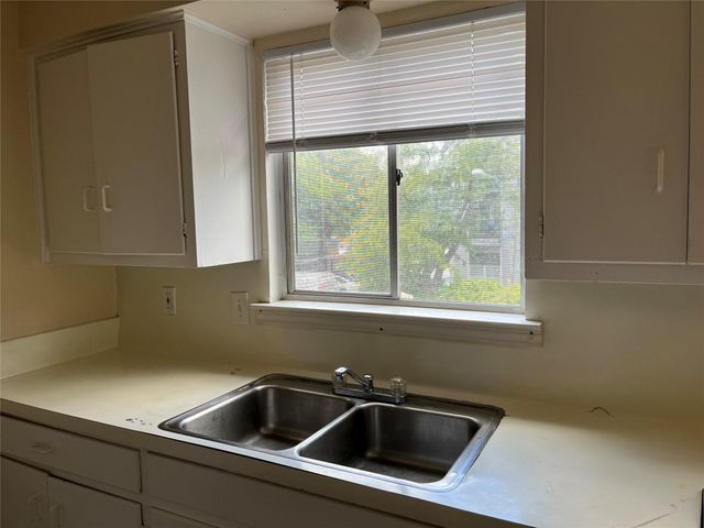 3106 Duval ST 210, Austin, TX 78705