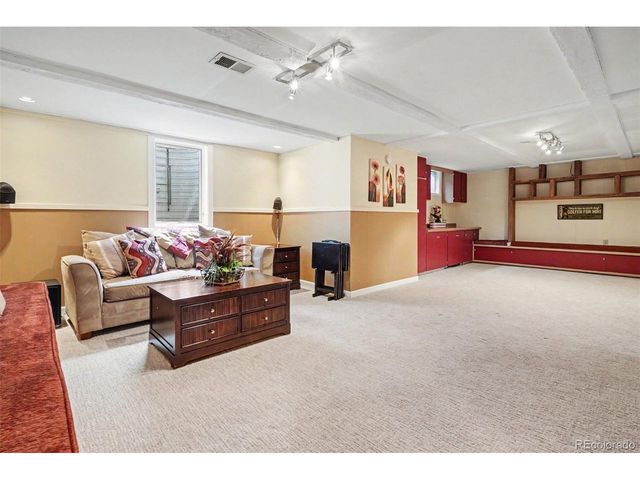4735 Saulsbury St, Wheat Ridge, CO 80033