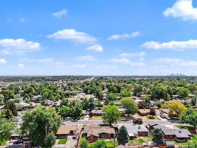 4735 Saulsbury St, Wheat Ridge, CO 80033