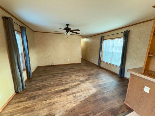 1295 Tucker Hollow Road, Monticello, KY 42633