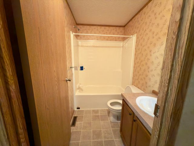 1295 Tucker Hollow Road, Monticello, KY 42633