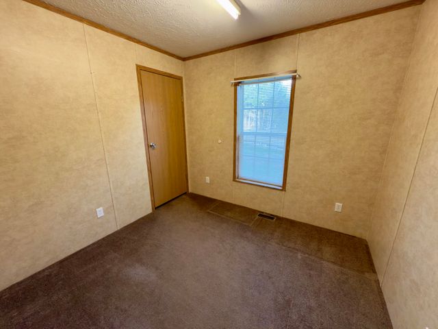 1295 Tucker Hollow Road, Monticello, KY 42633