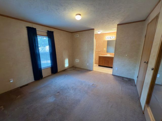 1295 Tucker Hollow Road, Monticello, KY 42633