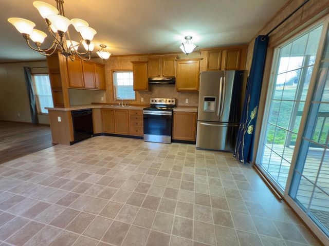 1295 Tucker Hollow Road, Monticello, KY 42633