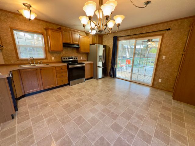 1295 Tucker Hollow Road, Monticello, KY 42633