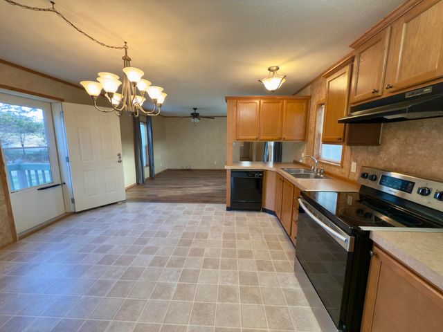 1295 Tucker Hollow Road, Monticello, KY 42633