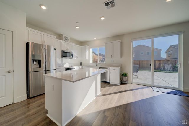 3045 Balance Cir, Fairfield, CA 94533