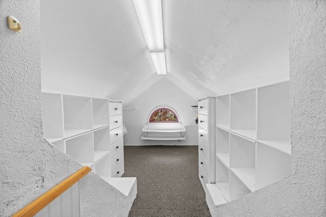 18 Glendale Ave, Melrose, MA 02176