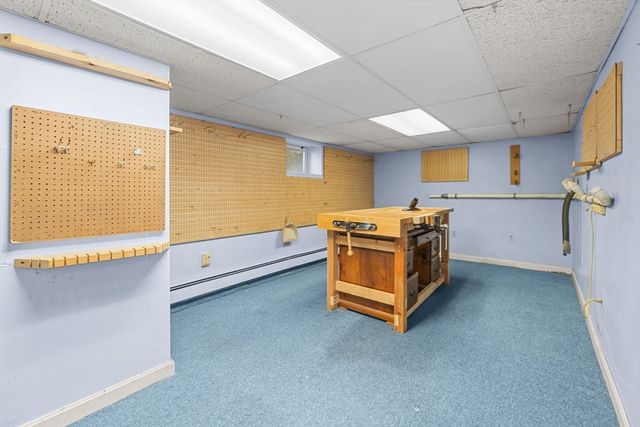 18 Glendale Ave, Melrose, MA 02176