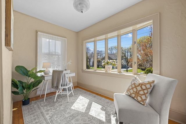 18 Glendale Ave, Melrose, MA 02176