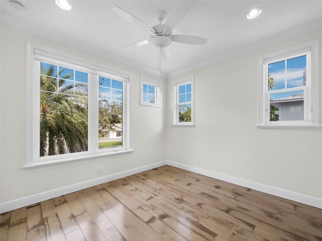 333 FIREHOUSE COURT, Longboat Key, FL 34228