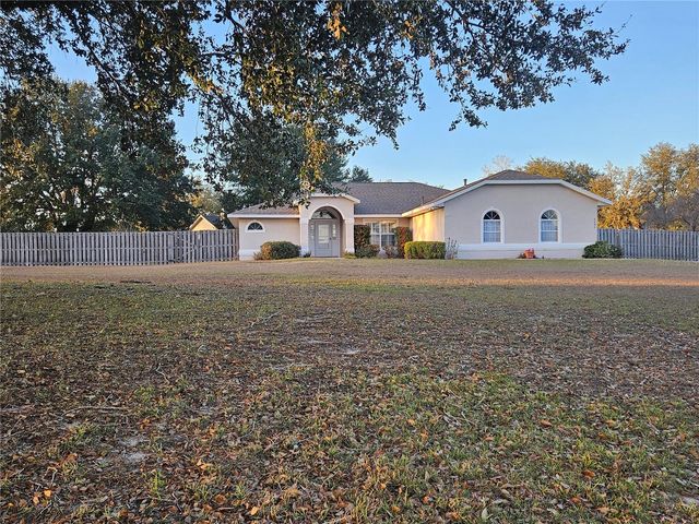 5692 NE 62ND COURT ROAD, Silver Springs, FL 34488