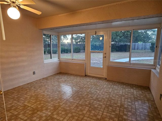 5692 NE 62ND COURT ROAD, Silver Springs, FL 34488