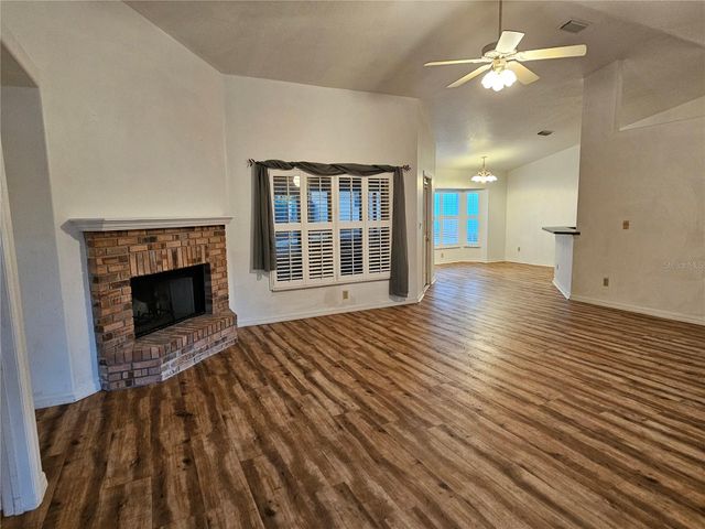 5692 NE 62ND COURT ROAD, Silver Springs, FL 34488