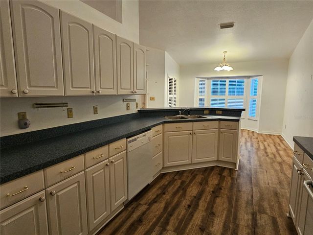 5692 NE 62ND COURT ROAD, Silver Springs, FL 34488