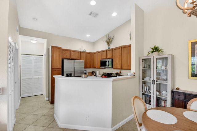 3271 Laurel Ridge Circle, Riviera Beach, FL 33404