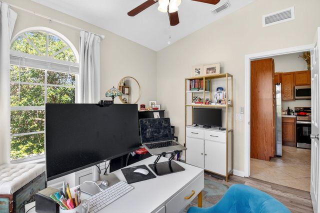 3271 Laurel Ridge Circle, Riviera Beach, FL 33404